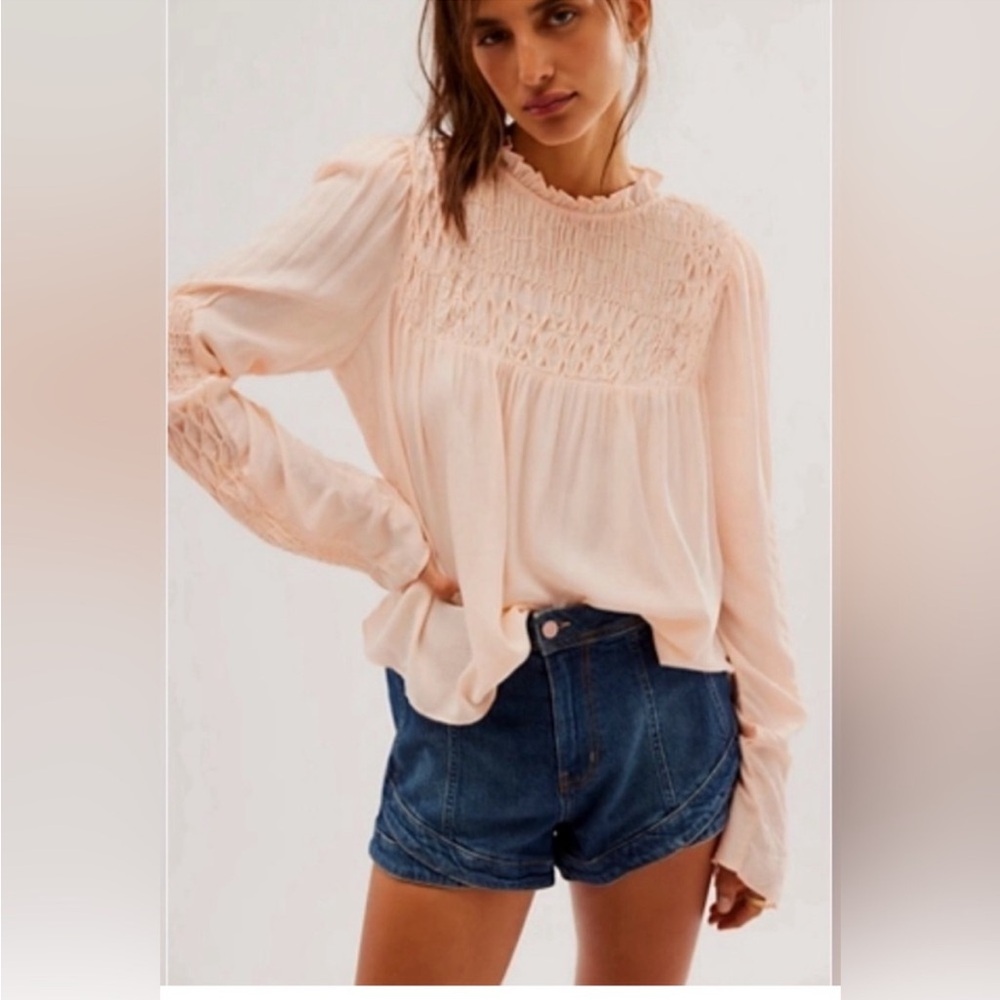 New Free People Smocked in Time Pale Pink
Ruched Blouse